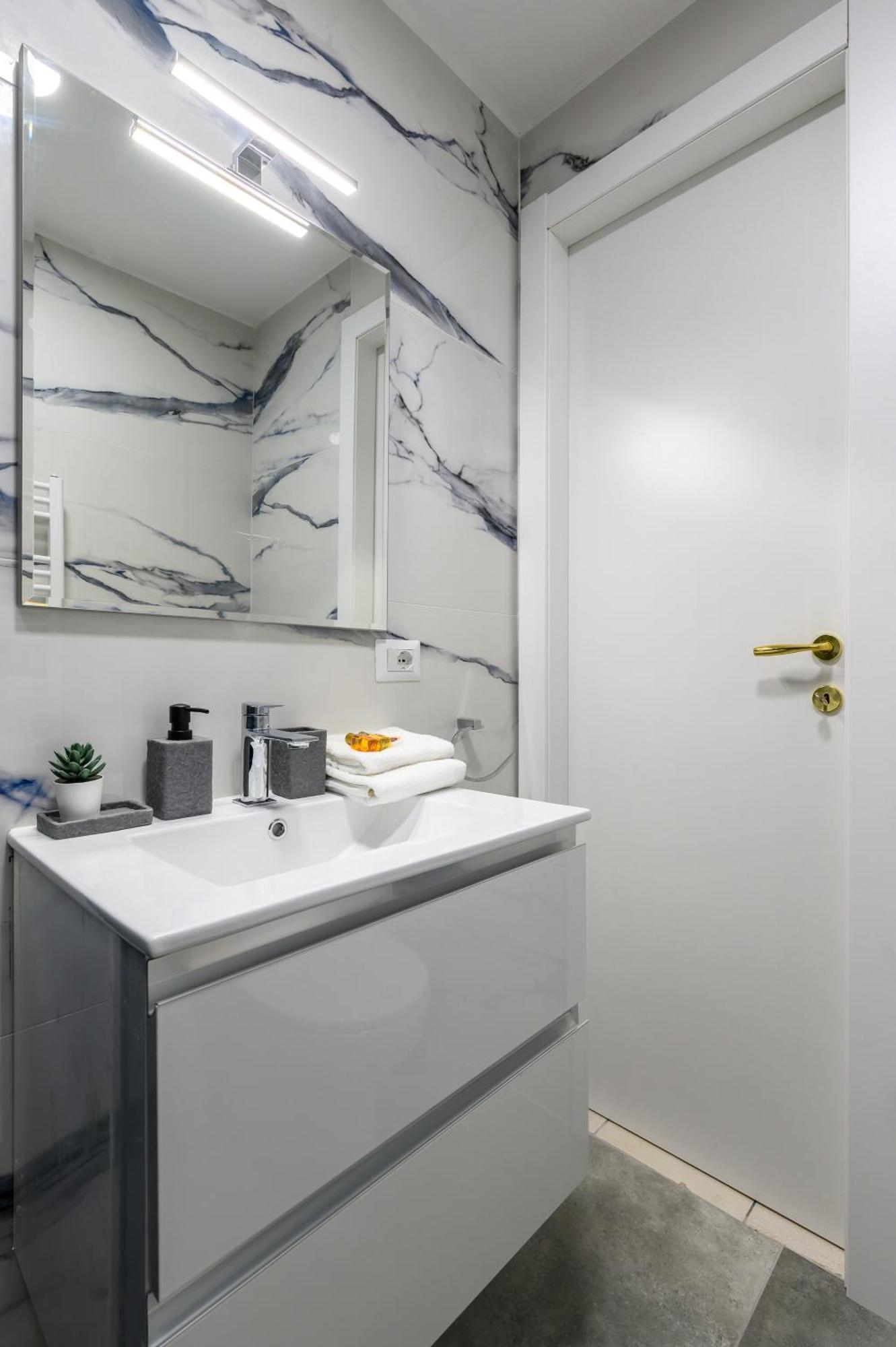 רומא Hb Montebello Apartment מראה חיצוני תמונה